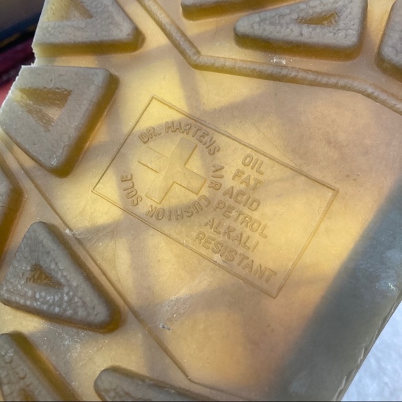 SOLD—Vintage Dr. Martens Wine Red Leather Sandals - Picture 9 of 10